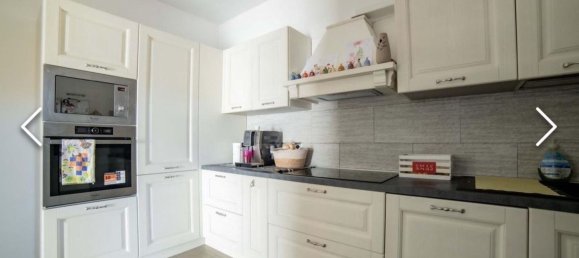 5 bedrooms House in Conselice, Italy No. 362519 8