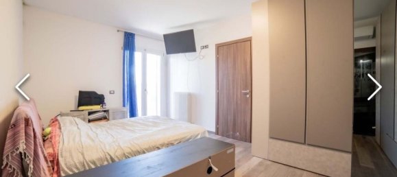 5 bedrooms House in Conselice, Italy No. 362519 12