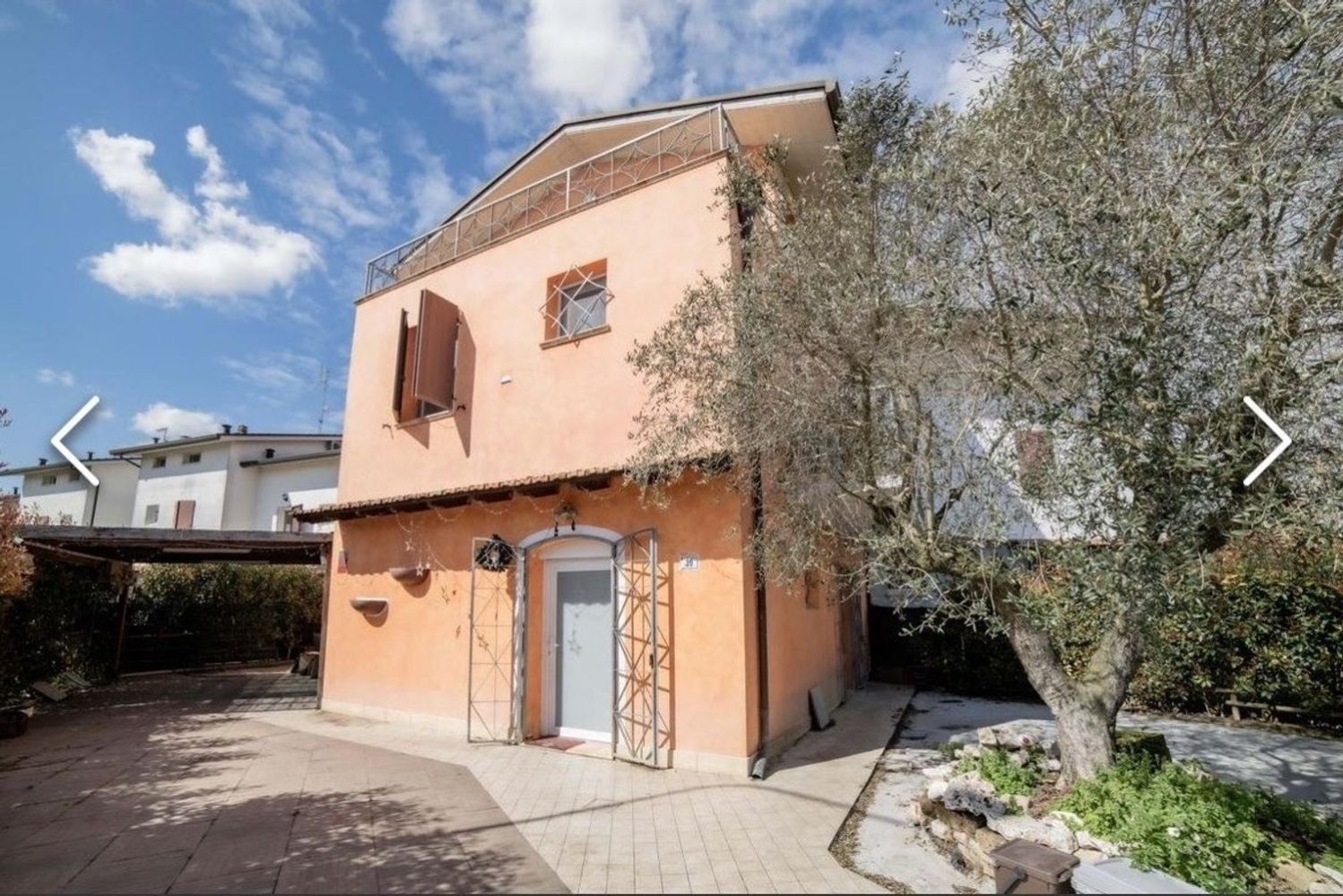 5 bedrooms House in Conselice, Italy No. 362519