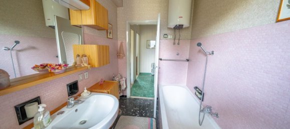 5 rooms Apartment in Sondrio, Italy No. 111706 46