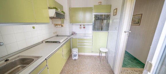 5 rooms Apartment in Sondrio, Italy No. 111706 28