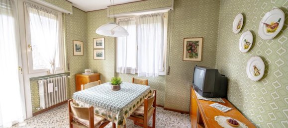 5 rooms Apartment in Sondrio, Italy No. 111706 21