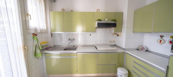 5 rooms Apartment in Sondrio, Italy No. 111706 26