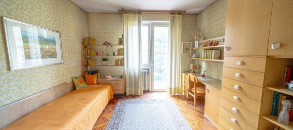 5 rooms Apartment in Sondrio, Italy No. 111706 48