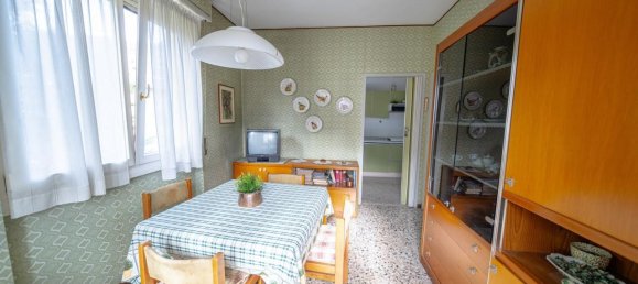 5 rooms Apartment in Sondrio, Italy No. 111706 25