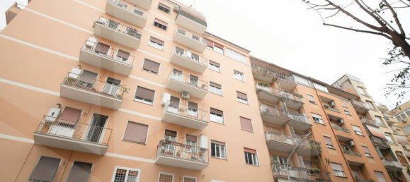 3-salle Appartement à Rome, Italy No. 23647 38