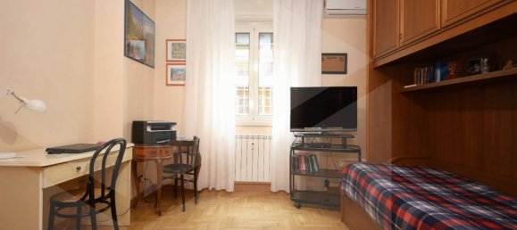 3-salle Appartement à Rome, Italy No. 23647 4
