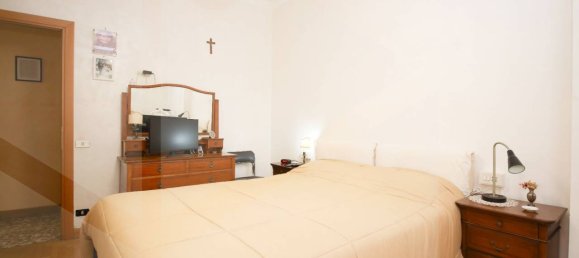 3-salle Appartement à Rome, Italy No. 23647 8