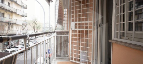 3-salle Appartement à Rome, Italy No. 23647 31