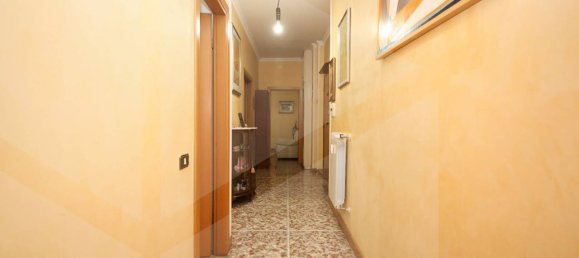 3-salle Appartement à Rome, Italy No. 23647 13