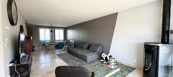 3 bedrooms House in Ain, France No. 285448 4