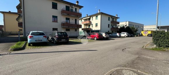 2 rooms Apartment in Reggio Emilia, Italy No. 3086 29