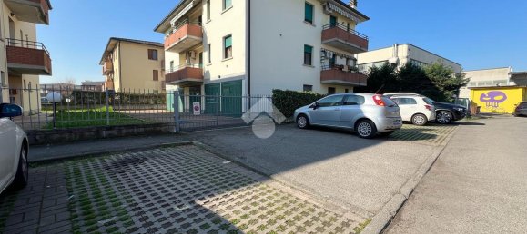 2 rooms Apartment in Reggio Emilia, Italy No. 3086 24