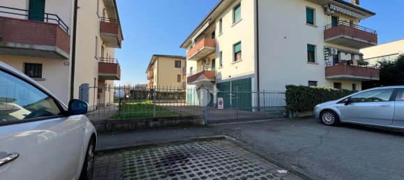 2 rooms Apartment in Reggio Emilia, Italy No. 3086 22
