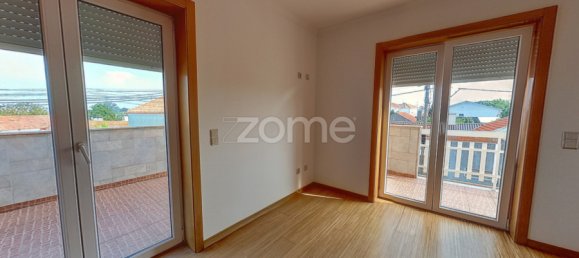 4 bedrooms Duplex in Ouca, Portugal No. 93915 5