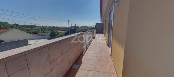 4 bedrooms Duplex in Ouca, Portugal No. 93915 16