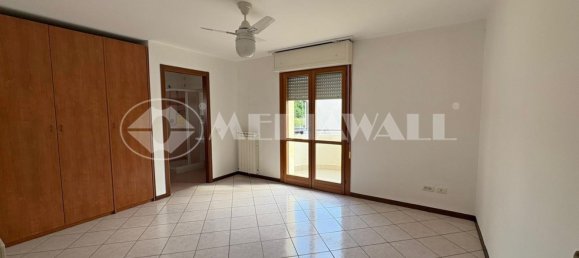 3 chambres Maison à Pordenone, Italy No. 293607 13