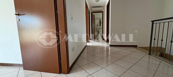 3 chambres Maison à Pordenone, Italy No. 293607 14