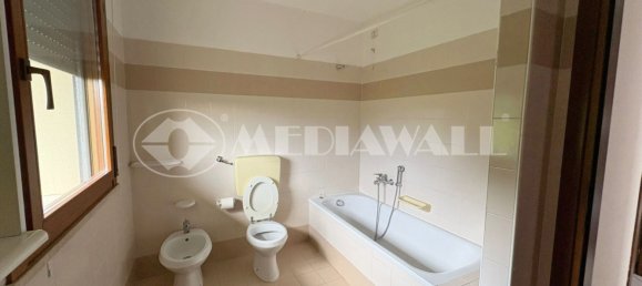 3 chambres Maison à Pordenone, Italy No. 293607 46