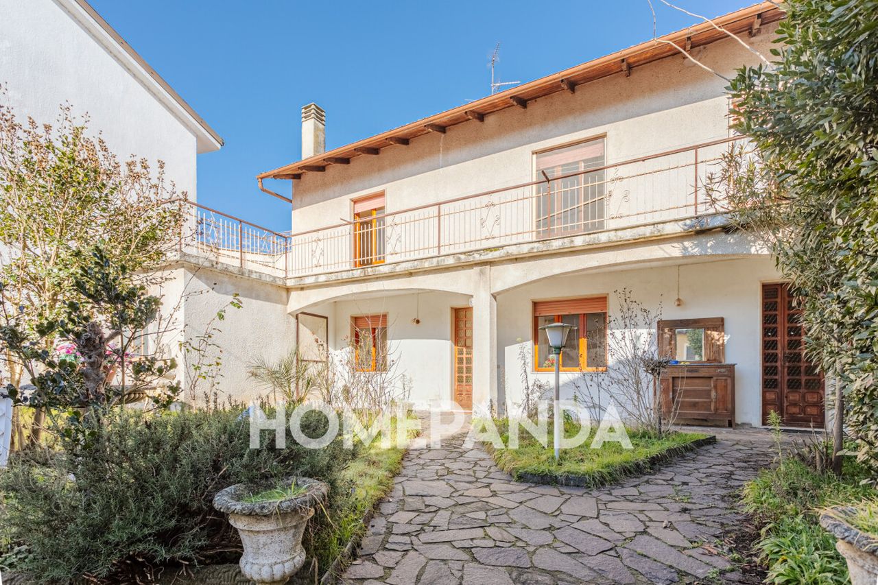6-Zimmer Villa in Rive, Italy, Nr. 69958