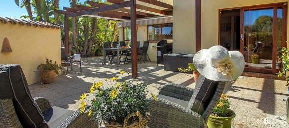 4 bedrooms Townhouse in L'Alfàs del Pi, Spain No. 4440 2