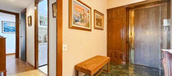 4 bedrooms Apartment in Barcelona, Spain No. 171517 18