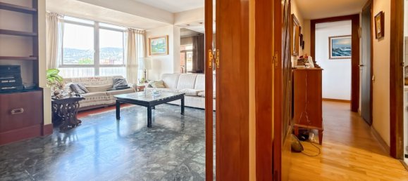 4 bedrooms Apartment in Barcelona, Spain No. 171517 9