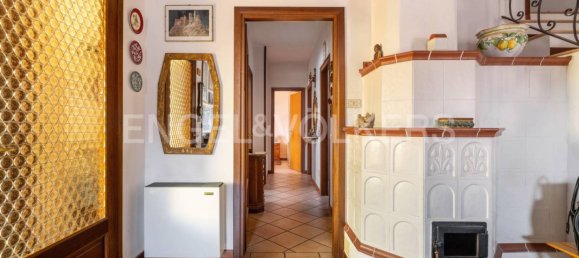 3 bedrooms Villa in Sesto Calende, Italy No. 132712 7