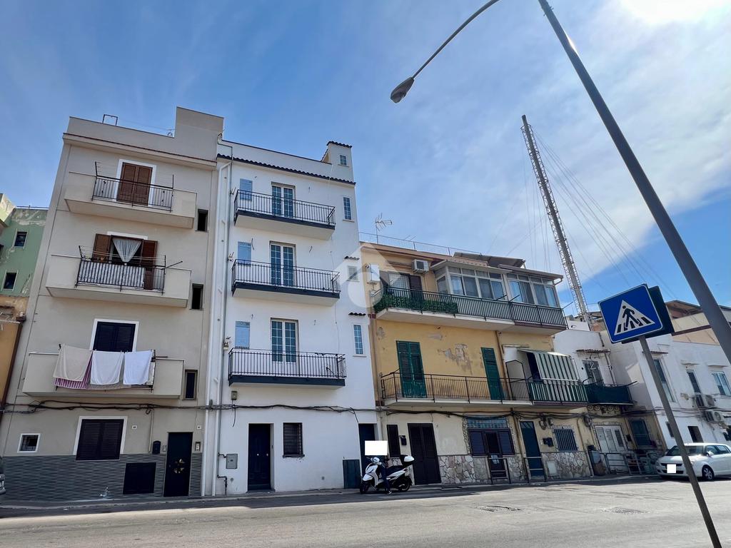 2 chambres Appartement à Palermo, Italy No. 314431