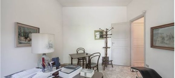6 bedrooms Villa in Sulbiate, Italy No. 298565 37