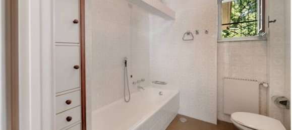 6 bedrooms Villa in Sulbiate, Italy No. 298565 31