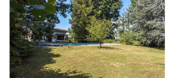 6 bedrooms Villa in Sulbiate, Italy No. 298565 8