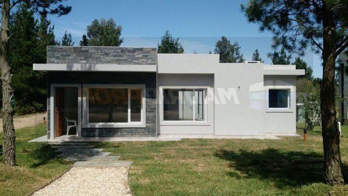 3 bedrooms House in Mar del Plata, Argentina No. 81837