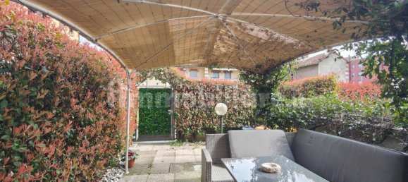 Дом с 3 спальнями в Баранцате, Италия № 193938 2