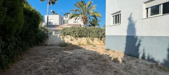 Adosado de 3 dormitorios en Daimús, Spain No. 163808 32