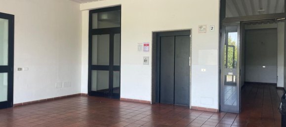 Büro in Reggio Emilia, Italy 115m², Nr. 254247 8
