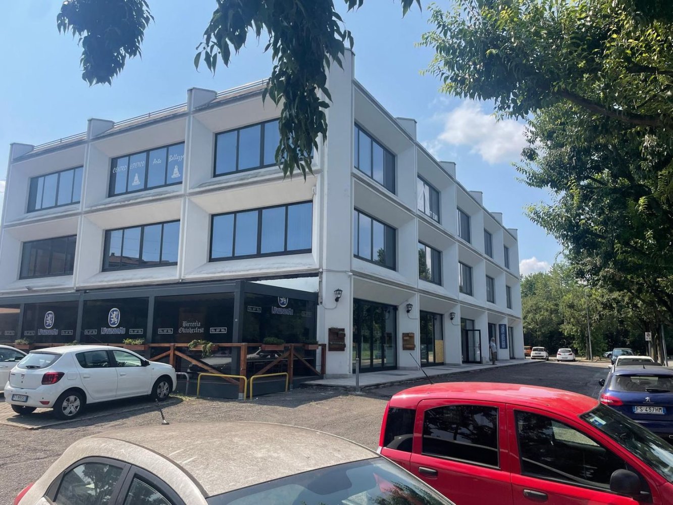 Büro in Reggio Emilia, Italy 115m², Nr. 254247