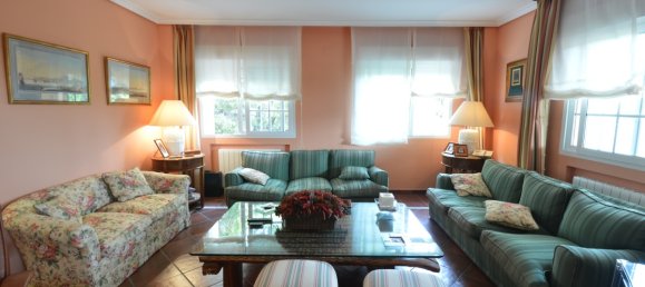 8 bedrooms Villa in Campoamor, Spain No. 440 3