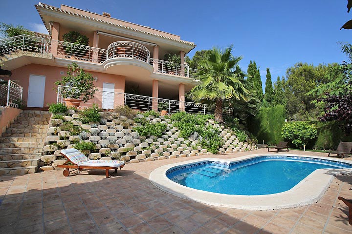 8 bedrooms Villa in Campoamor, Spain No. 440