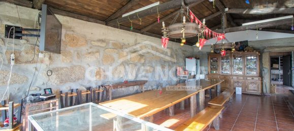 3 bedrooms House in Castelo da Maia, Portugal No. 52490 17