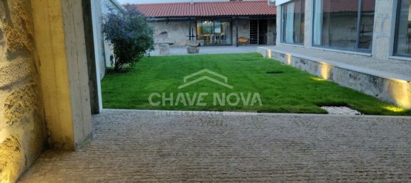 3 bedrooms House in Castelo da Maia, Portugal No. 52490 3