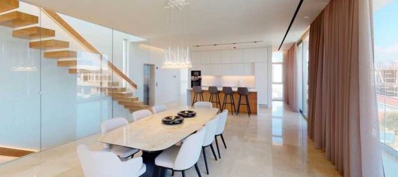 4 bedrooms House in Pervolia, Cyprus No. 14686 6