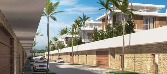 4 bedrooms House in Pervolia, Cyprus No. 14686 10