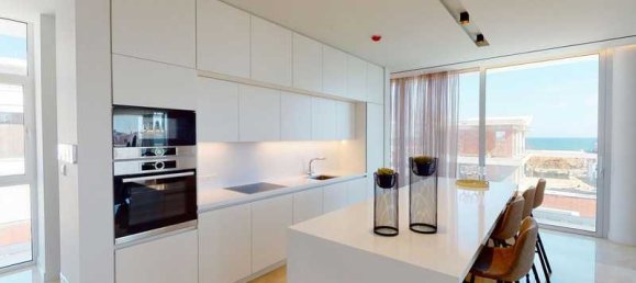 4 bedrooms House in Pervolia, Cyprus No. 14686 7