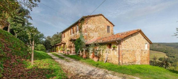 4 bedrooms House in San Gimignano, Italy No. 179158 7