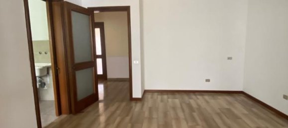 Дом с 3 комнатами в Лечче, Италия № 150832 9