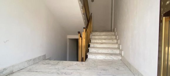 Дом с 3 комнатами в Лечче, Италия № 150832 4