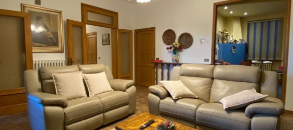 10 غرف نوم منزل ذو طابقين في Montelupo Fiorentino, Italy رقم 343566 15