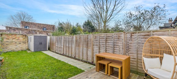 Casa T3 em Sutton, United Kingdom N.º 1069 9