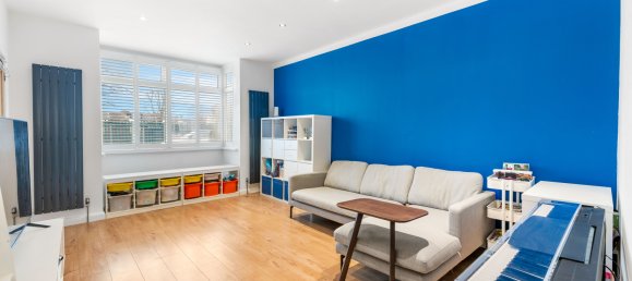 Casa T3 em Sutton, United Kingdom N.º 1069 3